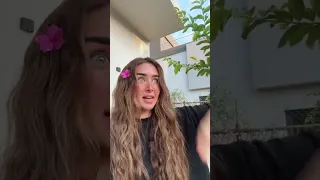 هنا الزاهد فاصل من اللحظات اللذيذة 