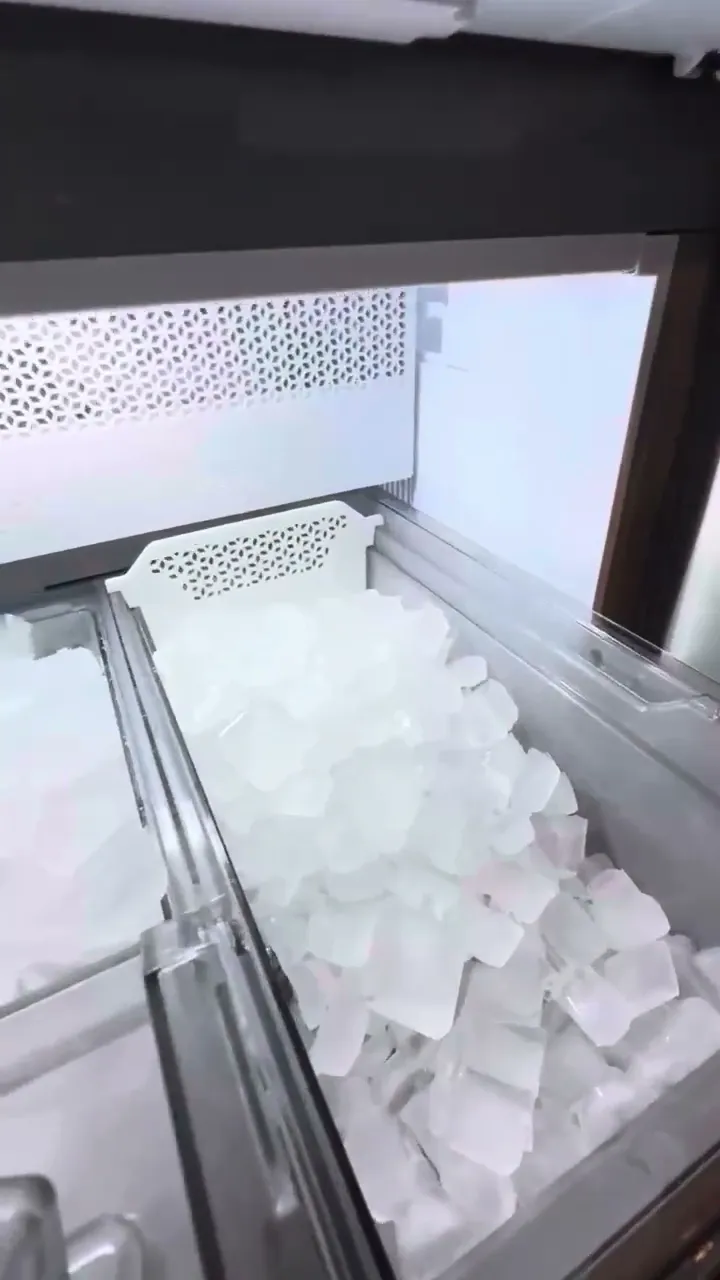 Ice Maker Rear Baffle / Ice Spill Guard