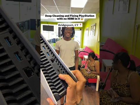 His PlayStation was working without HDMI 🤯🤯 #moneytalkswireless #shorts