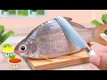 Download Lagu Video Memasak Mini Terbaik | Resep Ikan Goreng Pedas Mini di Dapur Mini 😋 | Tiny Tasty Kitchen