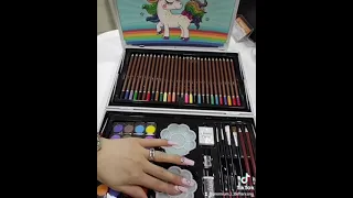 حقيبة الوان و فرشاي لعشاق الرسم دندنها