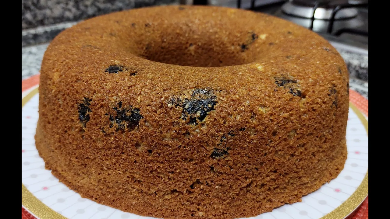 Vamos fazer um bolo de maça delicioso? Ingredientes: Meidas em xícaras: 240ml 03 ovos 01 xícara de a. 