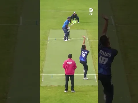 Sinan Khan bowling with plenty of pace for Greece in #T20WorldCup sub-regional qualifying action 😲