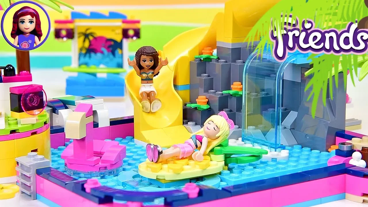 Heartlake Summer Pool - LEGO Friends - 41313 - Product Animation. 