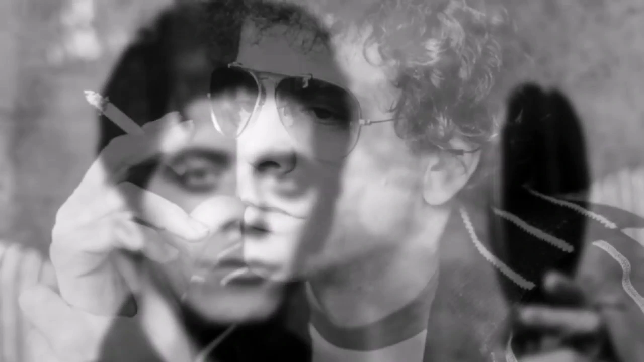 Walk On The Wild Side - Lou Reed - Subtítulos Inglés - Español Walk On The Wild Side - Lou Reed - Subtítulos Inglés - Español