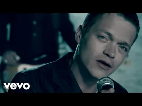 Download MP3 3 Doors Down - Landing In London (All I Think About Is You) (Official Music Video)