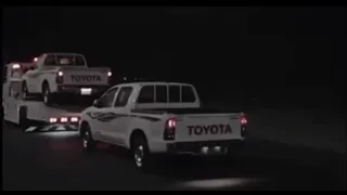 فتى نجران يوم اقبلت في ضلام الليل قلت ارحبي يا عز وغلا من العربان ومن يسير 