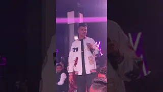 لايف عصام صاصا واخد ع خاطري من الدنيا الكروان صاصا 