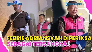 KEJAGUNG PERIKSA FEBRIE ADRIANSYAH SEBAGAI TERSANGKA HARI INI !