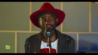 Tanganyika (live performance)