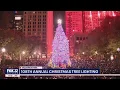 Chicago Christmas tree ly lit
