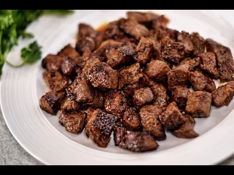 Watch a garlic butter steak bites video