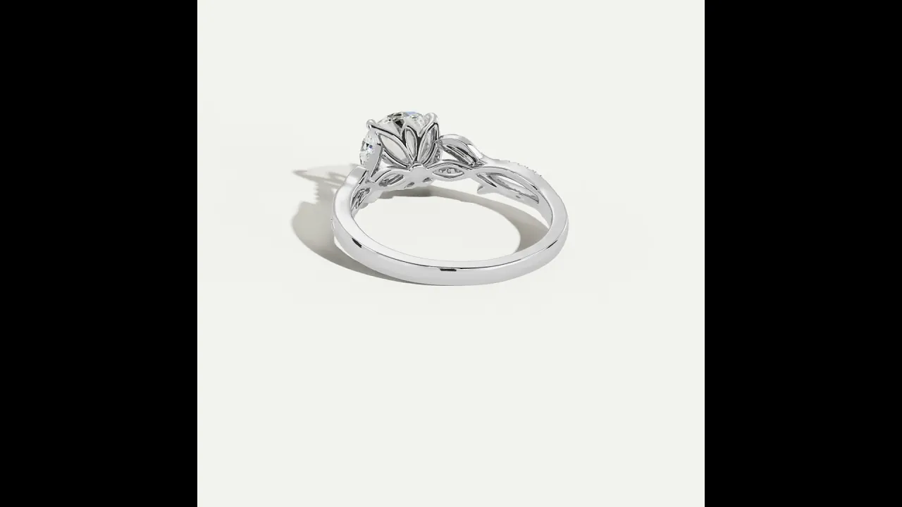 Caroline丨Round Cut Leaf-Inspired Intertwined Pavé Engagement Ring