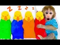 Download Lagu Bebé Mono BonBon rescata al patito adorable en la granja y va a ver una película - MONO BONBON ESP