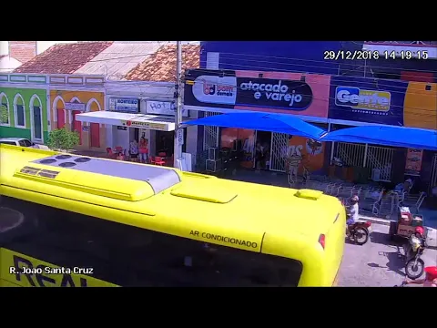 Download MP3 Câmera registra acidente de transito em Monteiro-PB