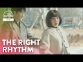Download Lagu Lee Jun-ho waltzes his way into Woo Young-woo’s life | Extraordinary Attorney Woo Ep 1 [ENG SUB]