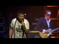 Paul Rodgers and Joe Bonamassa Perform the Free Hit “Walk In My Shadow” Beacon Theater - New York