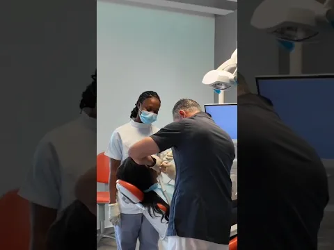 CENTRE MEDICAL SMILE INFINITY : Au cœur d’un soin dentaire chez Smile Infinity Abidjan