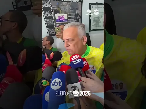 Alfredo Gaspar vota em Maceió e fala com a imprensa