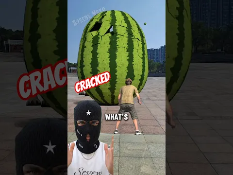 What's inside this watermelon? 🍉😲 @SpeedyNexo  #shorts