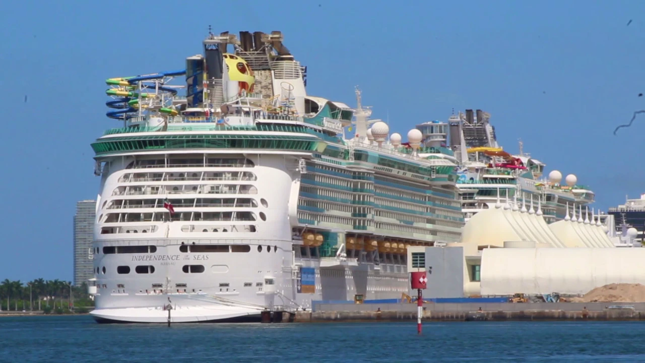 Royal Caribbean Shows Off Their Ships in Miami!!!!