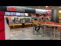 LaGuardia Airport - Terminal B Food court