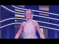 Ashlee Simpson Performs "Pieces Of Me" Unmasked! | Season 14 | The Masked Spoiler