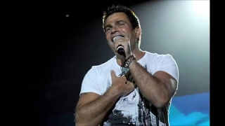 عمرو دياب            كدة عيني عينك                      دندنها