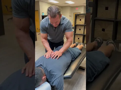 Construction worker back relief 🏗️💥 #chiropractor #backpain #adjustment