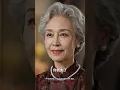 An heiress saw her tragic future in a mirror! She dumped her fiancé and chose her secret protector—