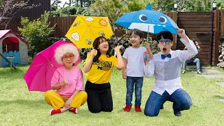 비가와요! 무지개 가족과 함께하는 비야 비야 오지 마  ' Rain Rain Go Away '