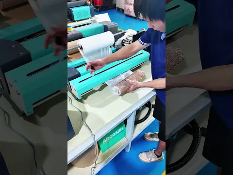 موزع ورق قرص العسل، تغذية وتمدد تلقائي لورق الكرافت قرص العسل، سرعة قابلة للتعديل للتغليف