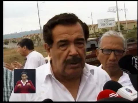 Recorrieron terrenos donde construirán Casa para todos