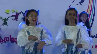 استعراض نشيد بنت عمي لأول مرة مع زهرات اطفال ومواهب 