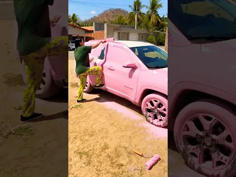 Pintando o carro de rosa