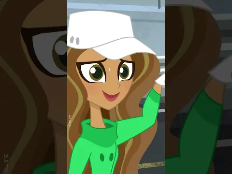Vivendo con Cruz Control ๐ | DC Super Hero Girls in Italiano ๐ฎ๐น #short@DCKidsItaliano