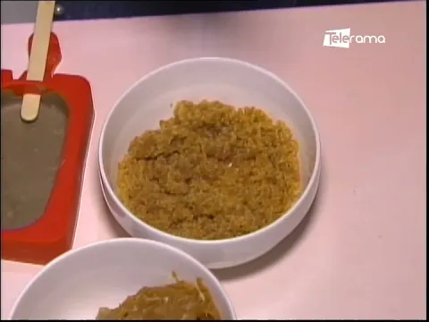 Aprenda cómo preparar paletas de chocolate navideñas