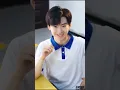 학교 꽃미녀가 가난한 소년에게 다가가자 모두가 그녀를 비웃었다. 그가 시스템을 가지고 있음을 아무도 모르고, 결국 그는 역전에 성공해 미녀를 얻었다.