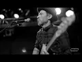 Nathaniel Rateliff — 'Don't Get Too Close (live)'
