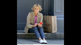 This Is Why She Looks So Chic At 82 Her One Simple Secret To Effortless Style 