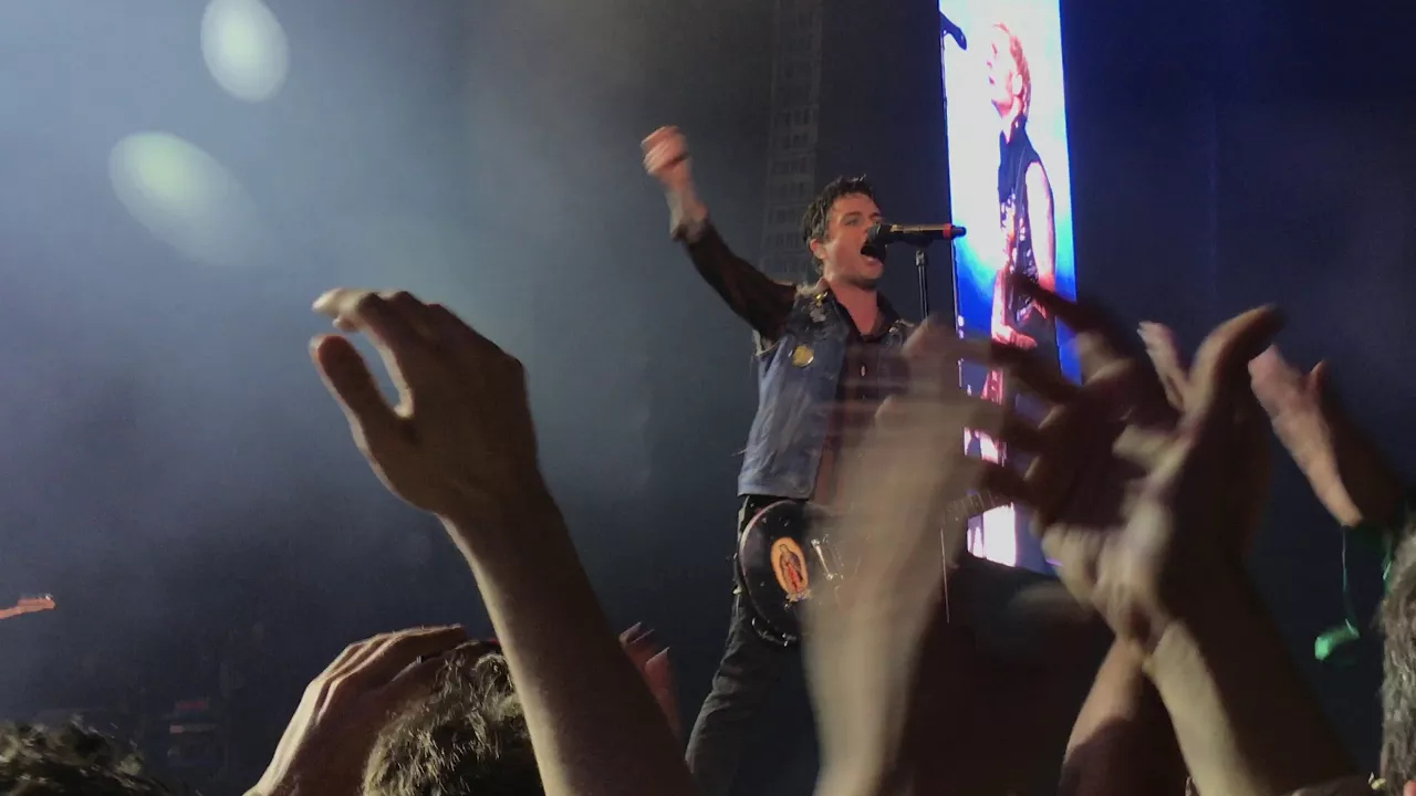 Green Day - Still Breathing /Forever Now  - live at Arena Anhembi, São Paulo, SP, Brasil 03.11.2017
