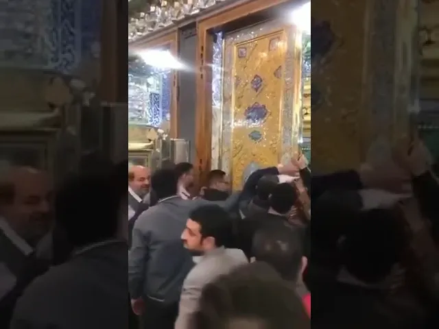 ⁣⭕️تنصيب الباب الذهبي الجديد في روضة الإمام أمير المؤمنين علي بن أبي طالب (عليه السلام)