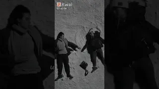 كل شيء إلا الفراق فما تسبنيش وانا مشتاق عمري ما تخيلت يوم ابعد واسيب قلبي معاك 