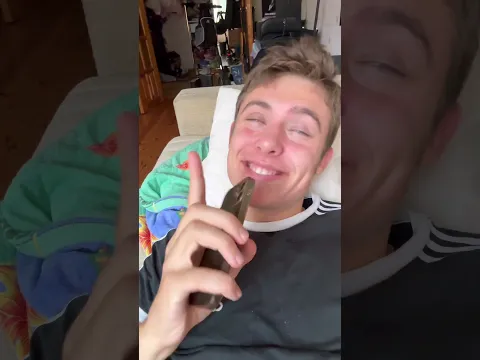 Так делают абсолютно все 🤣 #юмор #смехпродлеваетжизнь #прикол #смешновидео #смешнойшортс