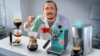 Je teste 100 ans de méthodes pour faire du café