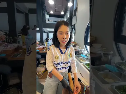 วันนี้เปิดร้านวันแรก ฝากมาอุดหนุนด้วยนะคะ #ร้านส้มตำผู้สาวทหาร