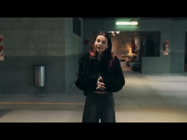 En el barro | Set tour