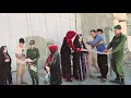 Download Lagu Saleh's vrijlating uit de gevangenis: Fardin's grote hulp voor Saleh - Alia's geluk