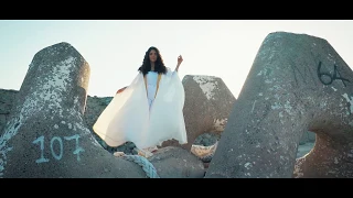 Sandra Sahi Jour J Cover  Sandra Sahi Jour J Cover