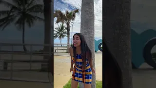 NOVIA DAÑA EL CELULAR DE SU NOVIO POR CELOS